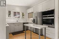262 YORKSHIRE DRIVE | Newmarket Ontario | Slide Image Twelve