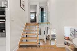 262 YORKSHIRE DRIVE | Newmarket Ontario | Slide Image Sixteen