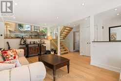 262 YORKSHIRE DRIVE | Newmarket Ontario | Slide Image Six