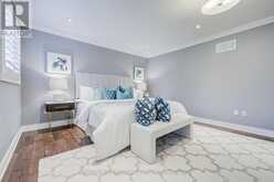 350 COACHWHIP TRAIL | Newmarket Ontario | Slide Image Thirty