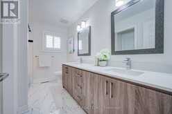 350 COACHWHIP TRAIL | Newmarket Ontario | Slide Image Forty-one