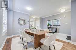 350 COACHWHIP TRAIL | Newmarket Ontario | Slide Image Eight