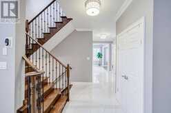 350 COACHWHIP TRAIL | Newmarket Ontario | Slide Image Nine