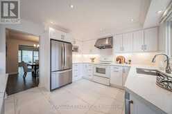 133 RISEBROUGH CIRCUIT | Markham Ontario | Slide Image Eleven