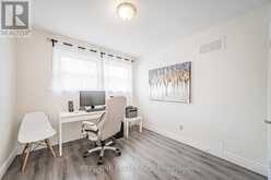 133 RISEBROUGH CIRCUIT | Markham Ontario | Slide Image Thirty-two