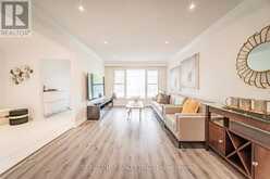 133 RISEBROUGH CIRCUIT | Markham Ontario | Slide Image Four