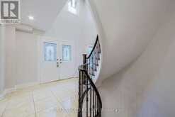 1 TIFFANY GATE | Richmond Hill Ontario | Slide Image Five