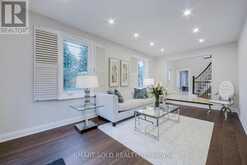 1 TIFFANY GATE | Richmond Hill Ontario | Slide Image Nine