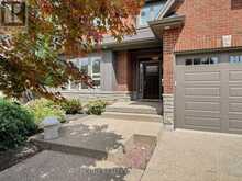 26 MATTHEWS COURT | St. Catharines Ontario | Slide Image Two