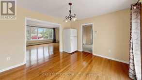 14 MACHAR PLACE | Kingston Ontario | Slide Image Five