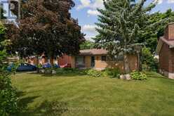 61 GODFREY DRIVE | London Ontario | Slide Image Two