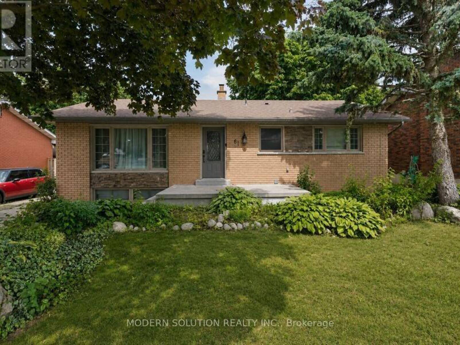 61 GODFREY DRIVE, London, Ontario N5V 2E8