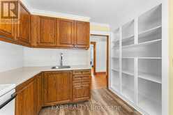 156 PARK ROW S | Hamilton Ontario | Slide Image Thirty