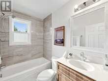 79 CARTIER CRESCENT | Richmond Hill Ontario | Slide Image Seventeen