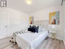 79 CARTIER CRESCENT | Richmond Hill Ontario | Slide Image Sixteen