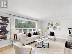 79 CARTIER CRESCENT Richmond Hill Ontario, L4C 2N3