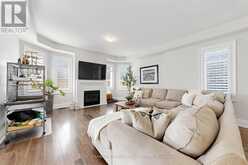 793 PREST WAY | Newmarket Ontario | Slide Image Seven