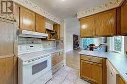 27 HAWTHORNE LANE | Aurora Ontario | Slide Image Sixteen