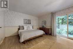 27 HAWTHORNE LANE | Aurora Ontario | Slide Image Eighteen