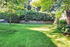 27 HAWTHORNE LANE | Aurora Ontario | Slide Image Thirty-two