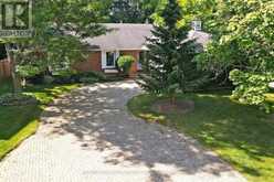27 HAWTHORNE LANE | Aurora Ontario | Slide Image Thirty-five