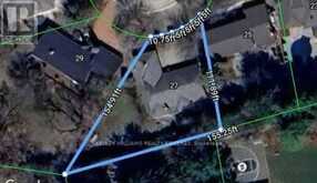 27 HAWTHORNE LANE | Aurora Ontario | Slide Image Three