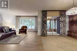 27 HAWTHORNE LANE | Aurora Ontario | Slide Image Nine