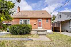 16 AYRE POINT ROAD | Toronto Ontario | Slide Image One