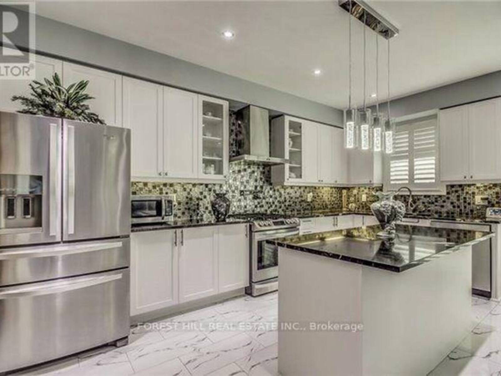 7 GROGAN STREET, Ajax, Ontario L1Z 0P6