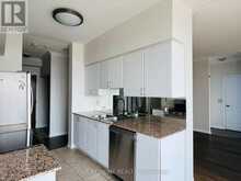LPH209 - 15 NORTH PARK ROAD | Vaughan Ontario | Slide Image Eight