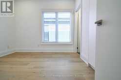 DIREZZE 18 COURT | Richmond Hill Ontario | Slide Image Nineteen