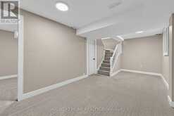 6 WARD DRIVE | Barrie Ontario | Slide Image Eighteen