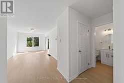 57 MICHAEL CRESCENT | Barrie Ontario | Slide Image Nine