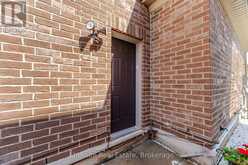 32 BEAR RUN ROAD | Brampton Ontario | Slide Image Thirty-four