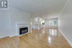 1602 LINCOLNSHIRE BOULEVARD | Mississauga Ontario | Slide Image Eight