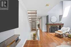 16 DUTCH MYRTLE WAY | Toronto Ontario | Slide Image Seventeen