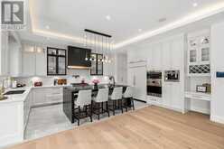 130 UPPER CANADA DRIVE | Toronto Ontario | Slide Image Fifteen