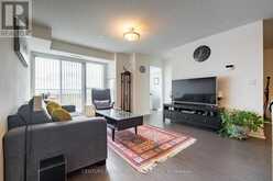 909 - 75 NORMAN BETHUNE AVENUE | Richmond Hill Ontario | Slide Image Thirteen