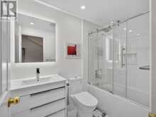 21 BIRCHBANK LANE | Toronto Ontario | Slide Image Sixteen