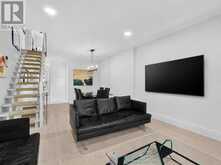 21 BIRCHBANK LANE | Toronto Ontario | Slide Image Nine