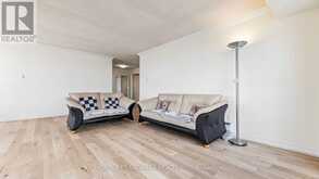 913 - 7805 BAYVIEW AVENUE | Markham Ontario | Slide Image Seventeen