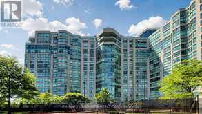 913 - 7805 BAYVIEW AVENUE | Markham Ontario | Slide Image One