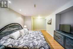 10 VARDON GATE | Whitchurch-Stouffville Ontario | Slide Image Thirty-three