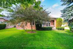 10 VARDON GATE | Whitchurch-Stouffville Ontario | Slide Image Thirty-eight