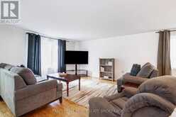 24 LAURIE CRESCENT | Barrie Ontario | Slide Image Thirteen