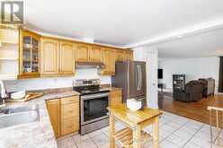 24 LAURIE CRESCENT | Barrie Ontario | Slide Image Nine
