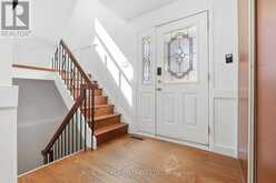 22 BENT OAK CIRCLE | Mississauga Ontario | Slide Image Five