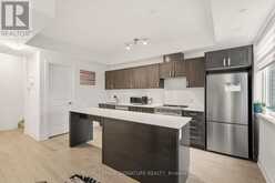 227 - 1062 DOUGLAS MCCURDY COMMON | Mississauga Ontario | Slide Image Eight