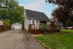 2232 QUEENSWAY DRIVE | Burlington Ontario | Slide Image Two
