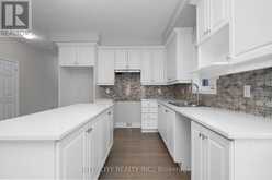 33 RUBY LANE | Halton Hills Ontario | Slide Image Nine